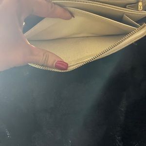 Louis Vuitton full-size Walet